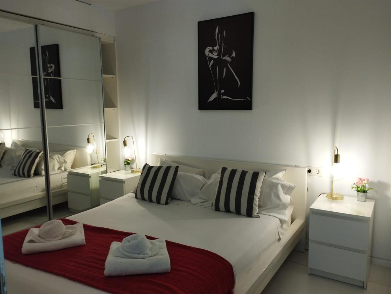 The Loft Ibiza Hotel Buitenkant foto