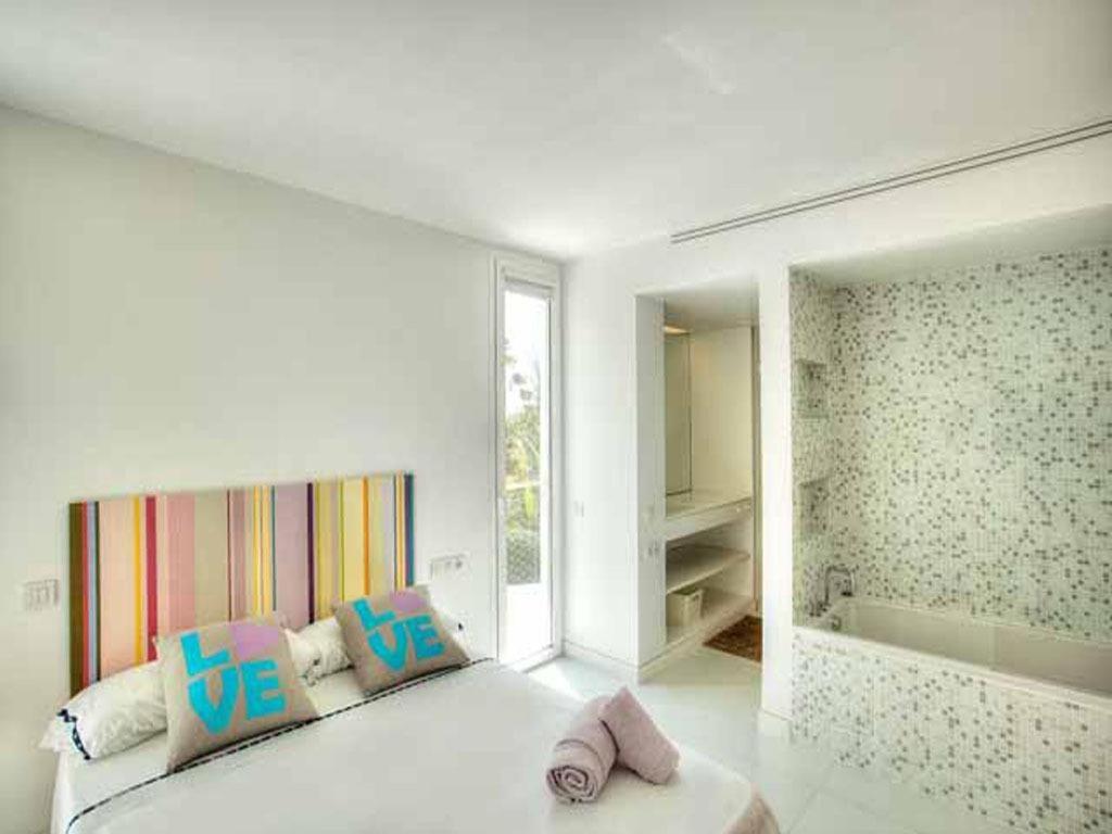The Loft Ibiza Hotel Buitenkant foto