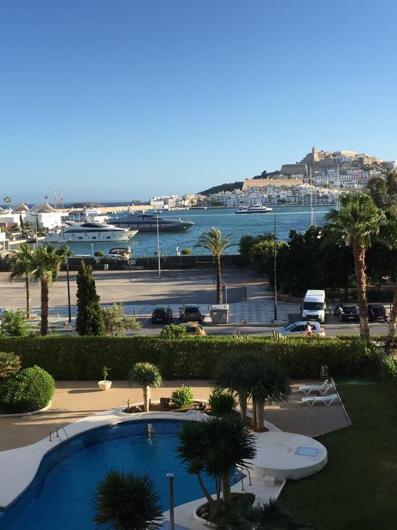 The Loft Ibiza Hotel Buitenkant foto